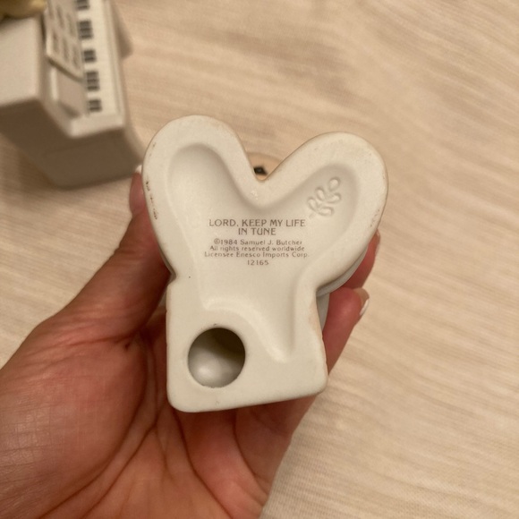 Precious Moments retired! Lord, Keep My Life in Tune, plays Amazing Grace 1984 - Picture 12 of 12